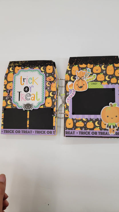 Halloween mini book