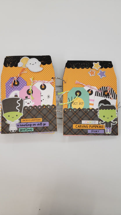 Halloween mini book